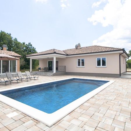 Villa Fortuna For 7 People Near Labin - Rabac With Large Garden & Private Pool Raša Dış mekan fotoğraf